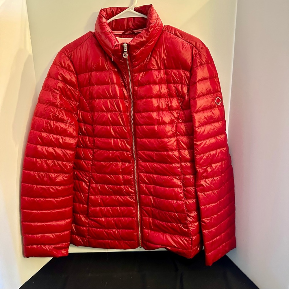 kate spade ♠️- Packable Down Jacket with Retractable Hood, “Burgundy” , XL - Picture 2 of 16